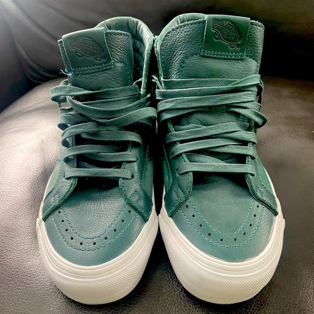 Money Green, suede and leather Bans. Size 7 men’s- 8.5 women’s.